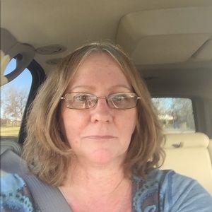 Meet your Posher, Pam